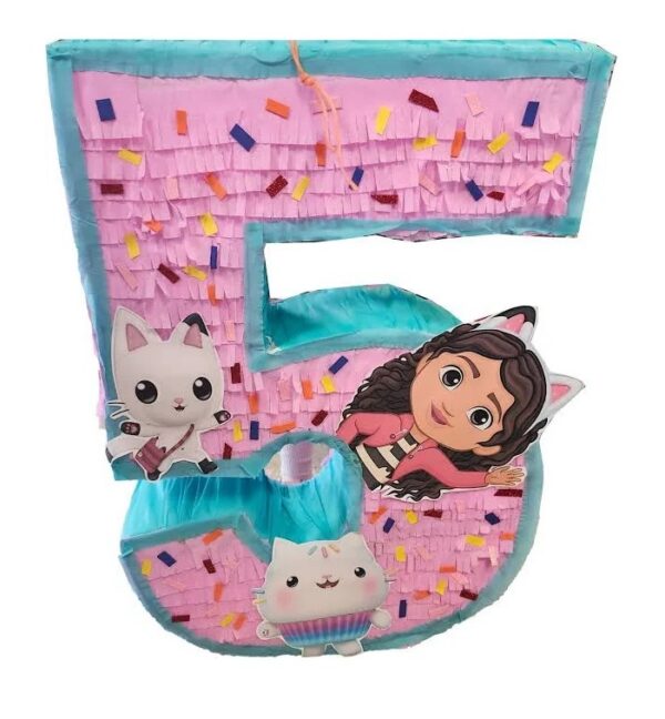 Gabby's Dollhouse and Kitties Number 3D Pinata 24